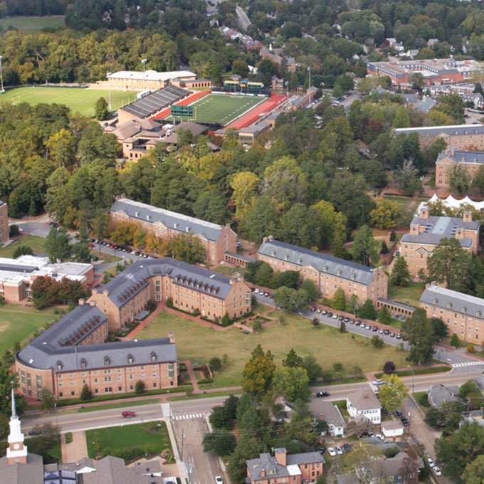 Scenic Airplane Tour of the Historic Triangle | Virgin Experience Gifts