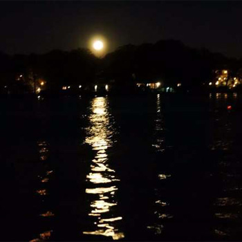 Kayak Tour under Full Moon
