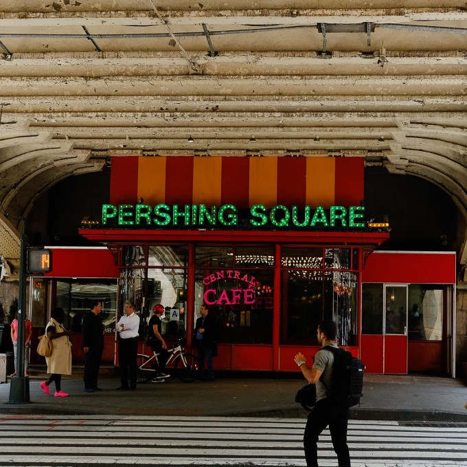 Perishing Square Cafe 
