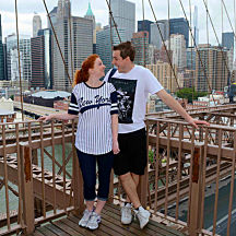 Brooklyn Bridge Couple