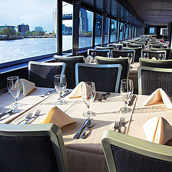 Philadelphia: Delaware River Sunday Brunch Cruise