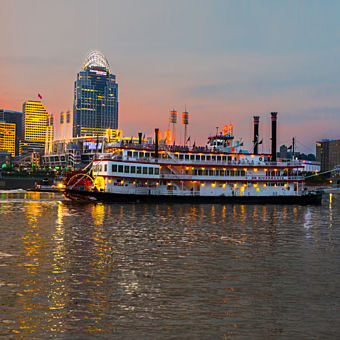 Dinner Cruise in Cincinnati Dinner Cruise in Cincinnati