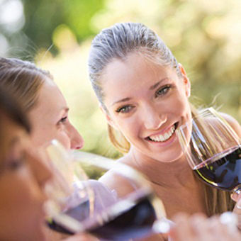Host a Wine Tasting Party in Chicago