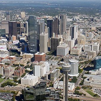 Scenic Airplane Flight over Dallas Scenic Airplane Flight over Dallas