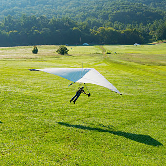 Introduction to Hang Gliding in Georgia Introduction to Hang Gliding in Georgia