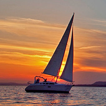 Sunset Sail on Lake Pepin
