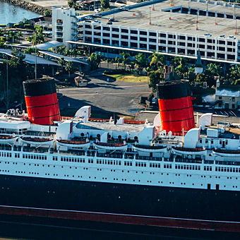 Helicopter queen mary Helicopter queen mary