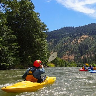 2 Day Kayaking Course in White Salmon River, WA 2 Day Kayaking Course in White Salmon River, WA
